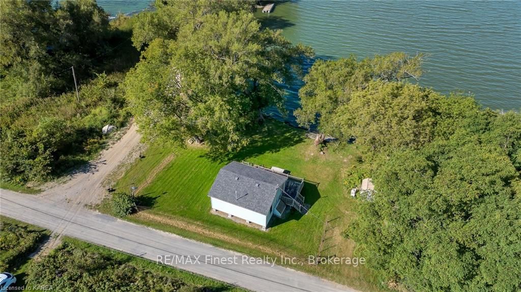 Photo 10 of 788 River Styx Lane, Kingston, City North of 401 — HOMEH