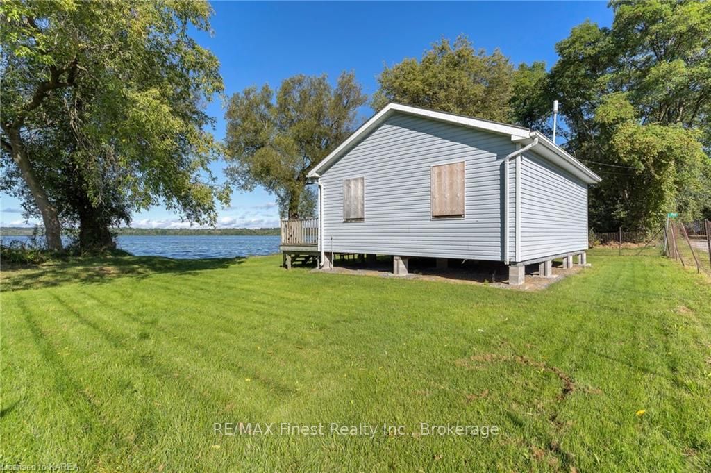 Photo 20 of 788 River Styx Lane, Kingston, City North of 401 — HOMEH