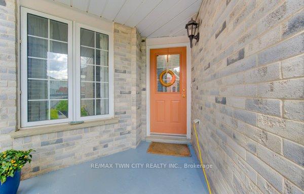 Photo 5 of 320 Bankside Drive, Kitchener — HOMEH