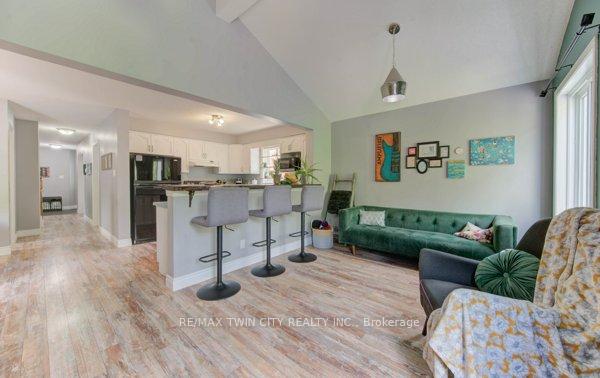 Photo 19 of 320 Bankside Drive, Kitchener — HOMEH
