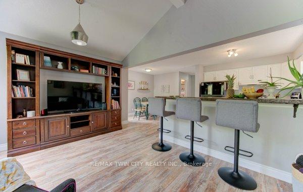 Photo 21 of 320 Bankside Drive, Kitchener — HOMEH