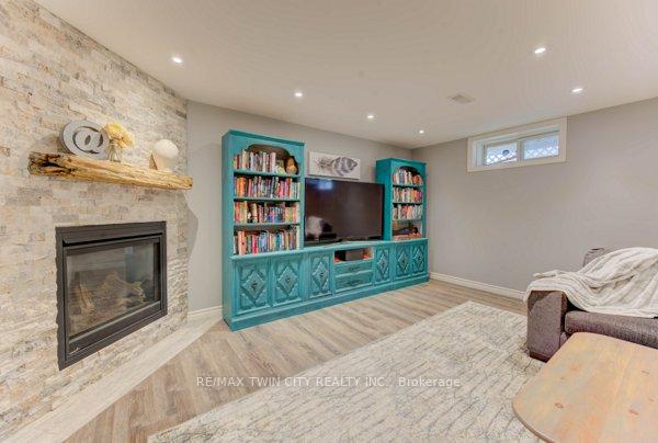 Photo 35 of 320 Bankside Drive, Kitchener — HOMEH