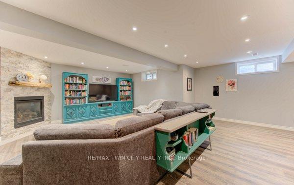 Photo 37 of 320 Bankside Drive, Kitchener — HOMEH