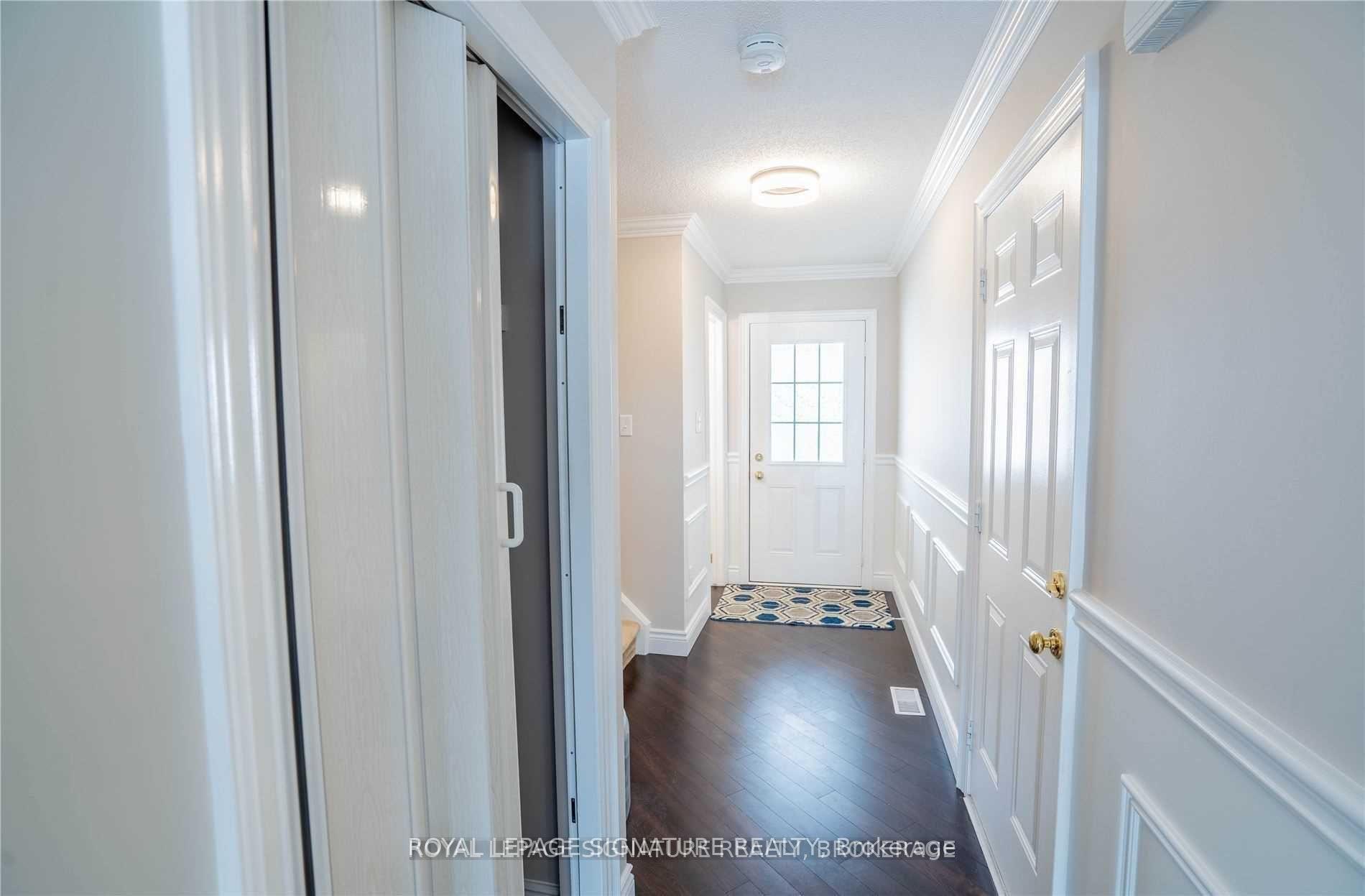 Photo 2 of 390 Sienna Crescent, Kitchener — HOMEH