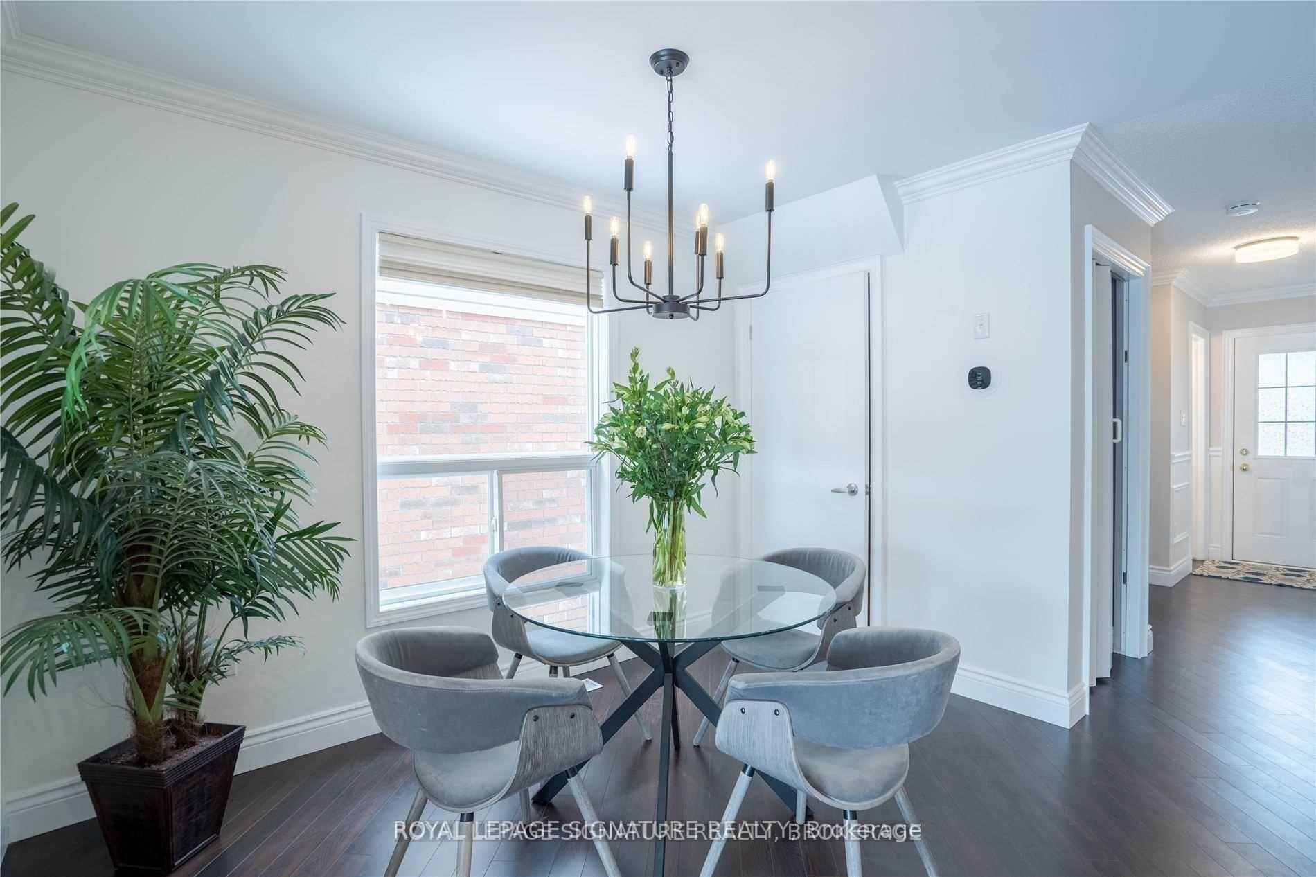 Photo 9 of 390 Sienna Crescent, Kitchener — HOMEH