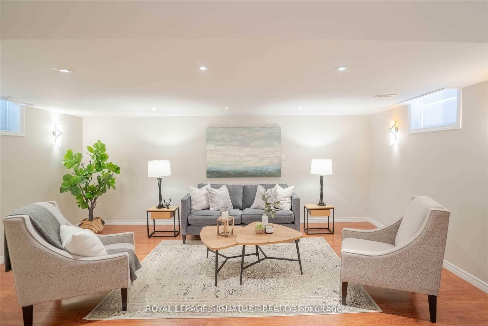 Photo 30 of 390 Sienna Crescent, Kitchener — HOMEH