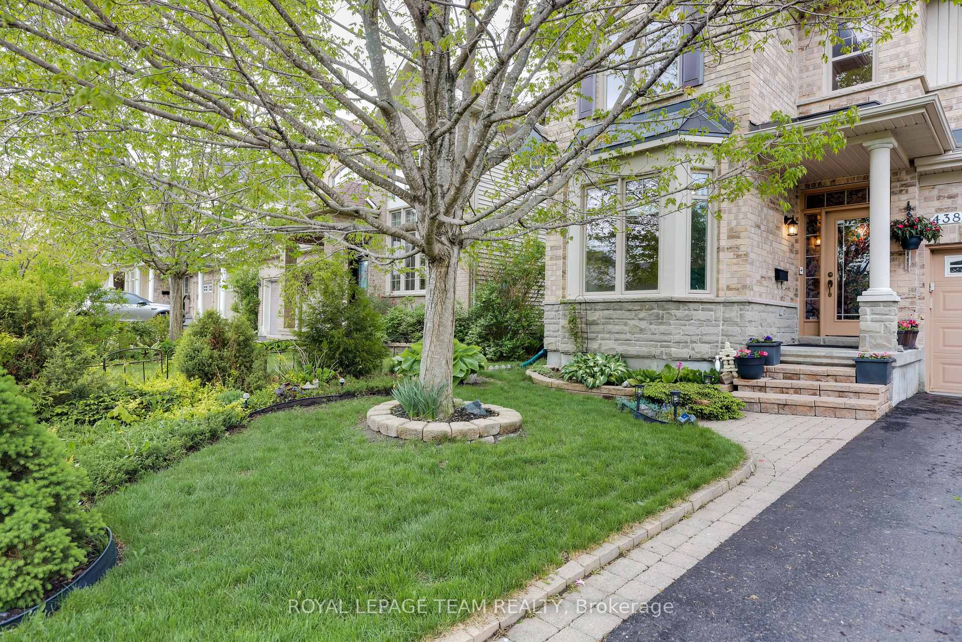 Photo 4 of 438 Brunskill Way, Ottawa, Kanata - Kanata Lakes/Heritage Hills — HOMEH