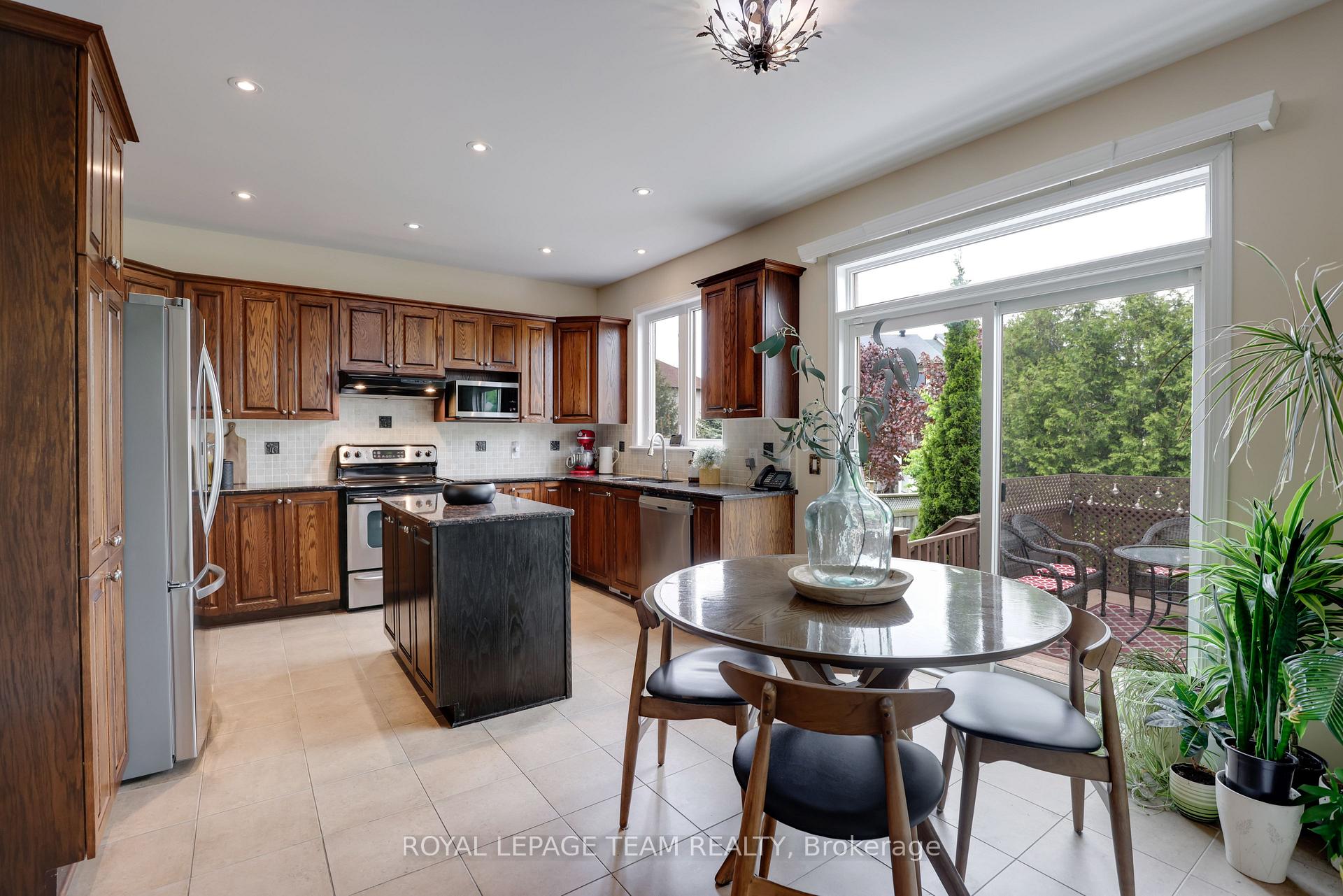 Photo 16 of 438 Brunskill Way, Ottawa, Kanata - Kanata Lakes/Heritage Hills — HOMEH