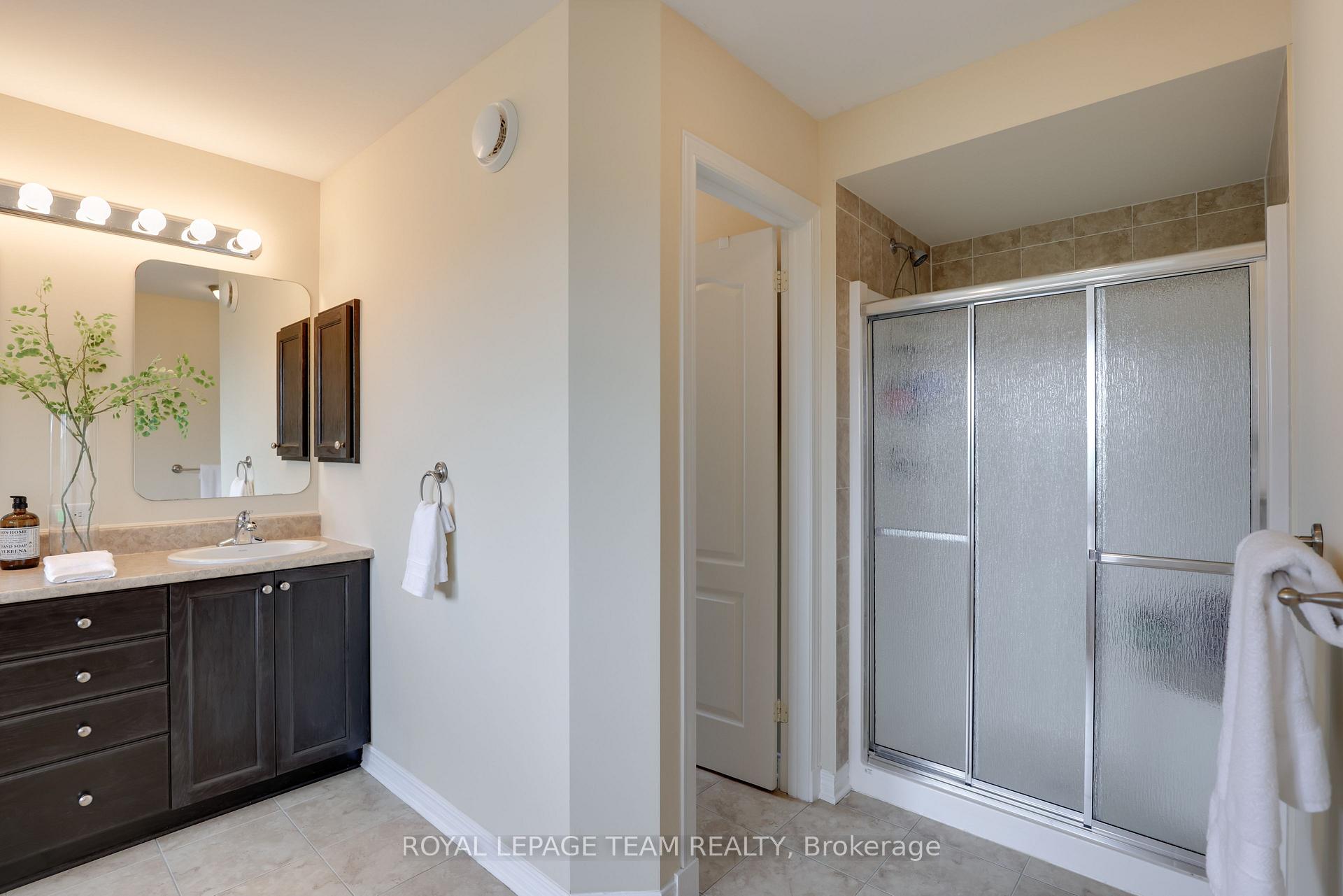 Photo 33 of 438 Brunskill Way, Ottawa, Kanata - Kanata Lakes/Heritage Hills — HOMEH