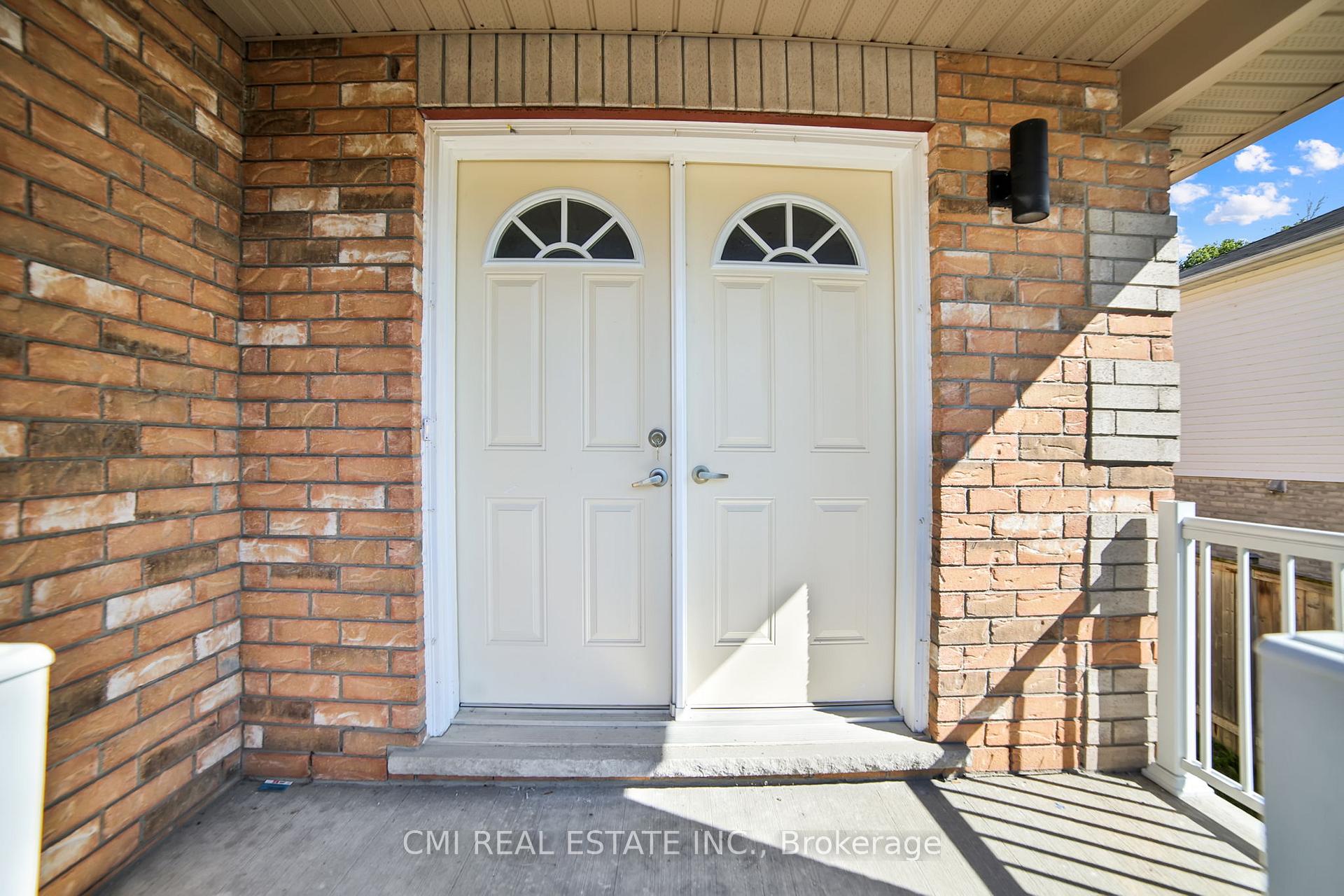 Photo 5 of 1218 Leslie Drive, Innisfil, Alcona — HOMEH
