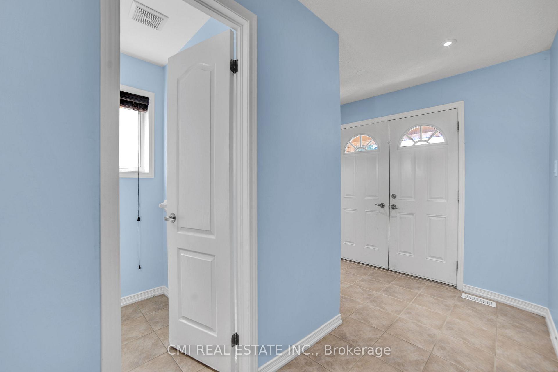 Photo 6 of 1218 Leslie Drive, Innisfil, Alcona — HOMEH