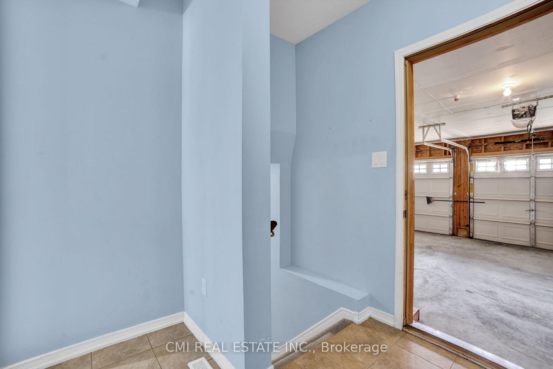 Photo 35 of 1218 Leslie Drive, Innisfil, Alcona — HOMEH