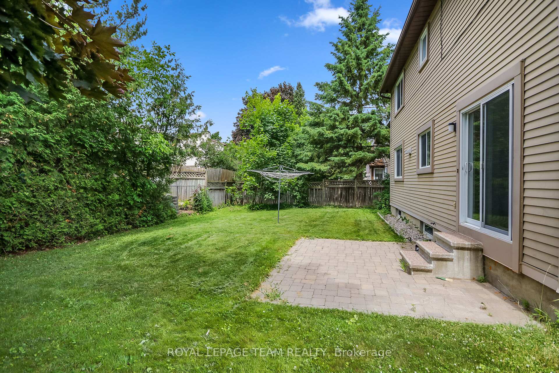 Photo 37 of 22 Hewitt Way, Ottawa, Kanata - Katimavik — HOMEH