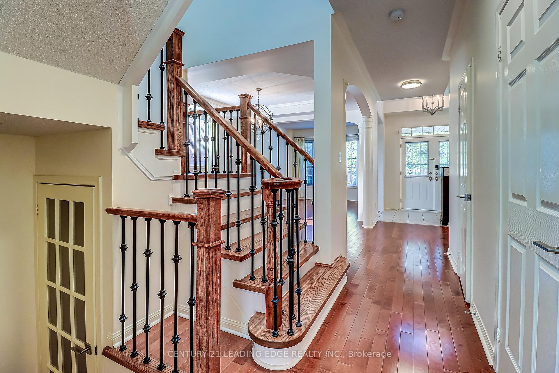 Photo 12 of 37 Wiltshire Drive, Markham, Berczy — HOMEH