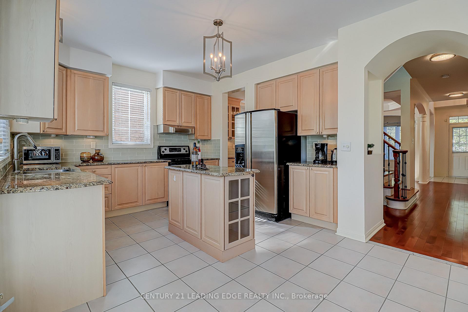 Photo 18 of 37 Wiltshire Drive, Markham, Berczy — HOMEH