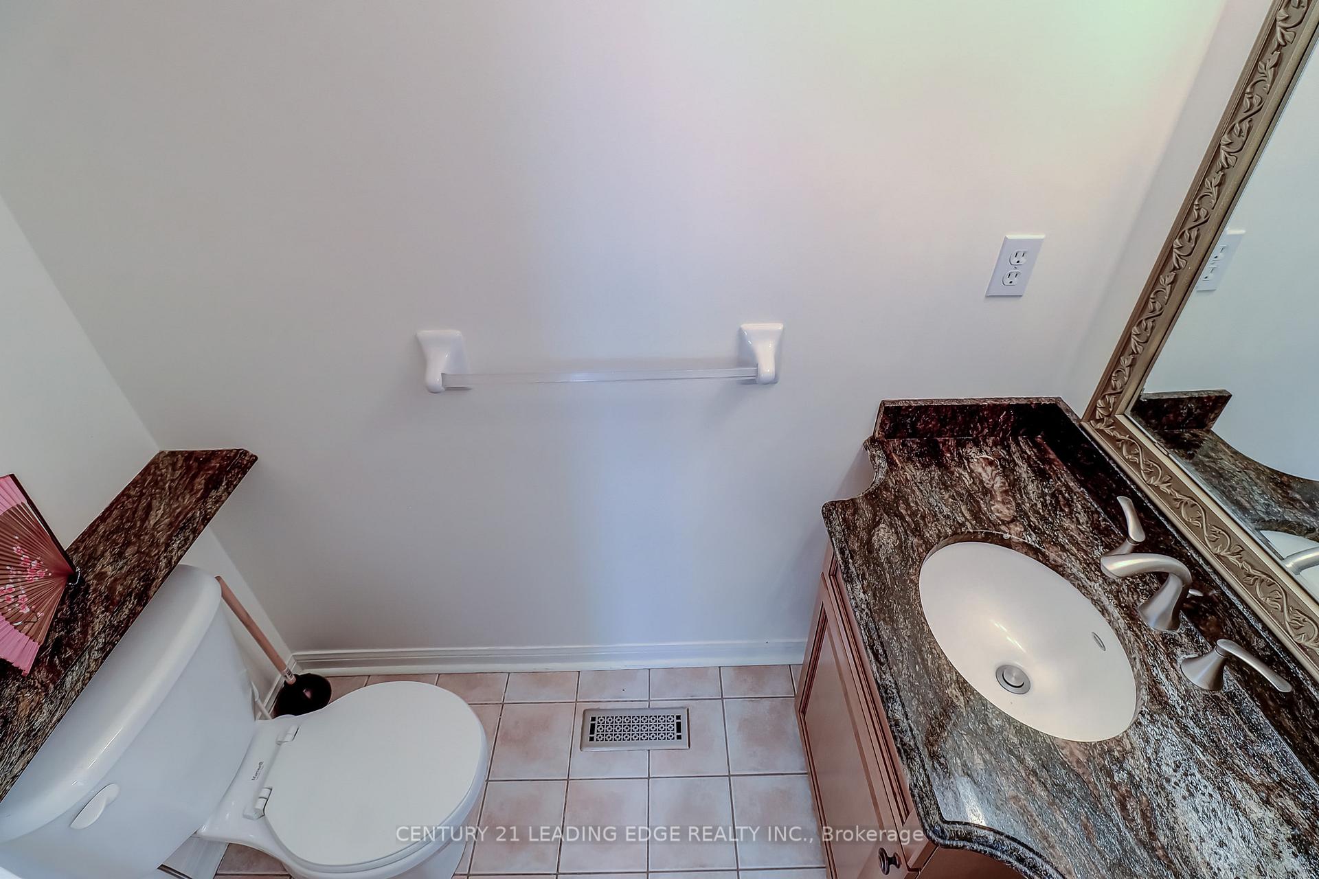 Photo 23 of 37 Wiltshire Drive, Markham, Berczy — HOMEH