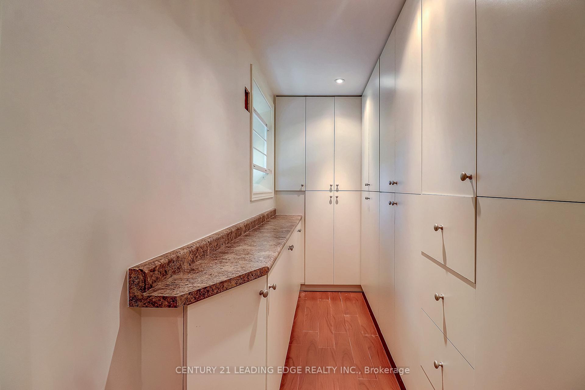 Photo 38 of 37 Wiltshire Drive, Markham, Berczy — HOMEH