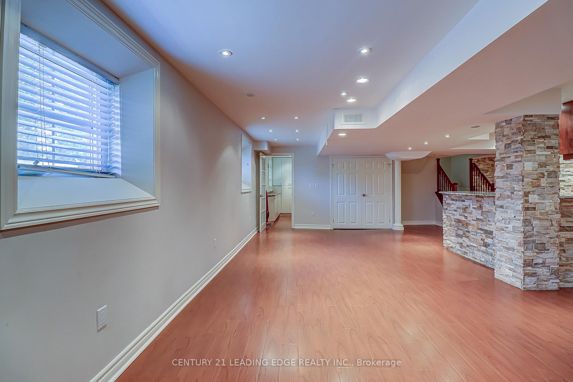Photo 39 of 37 Wiltshire Drive, Markham, Berczy — HOMEH
