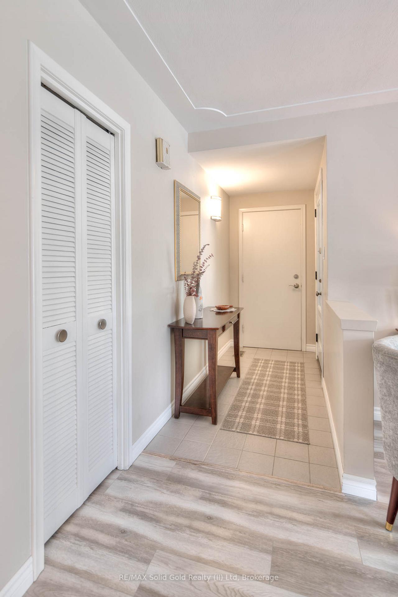 Photo 4 of 232 Kenneth Avenue, Kitchener — HOMEH