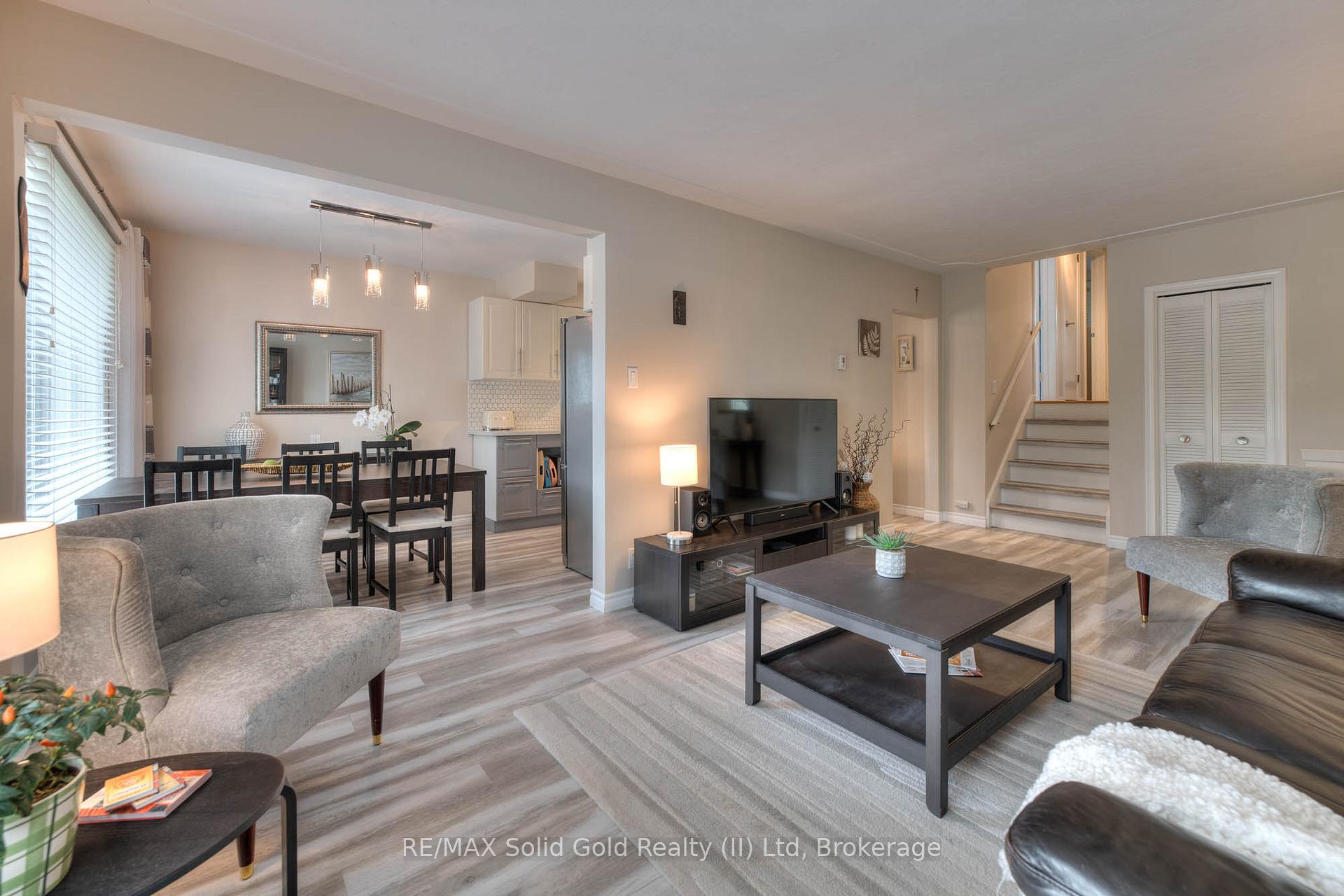 Photo 6 of 232 Kenneth Avenue, Kitchener — HOMEH
