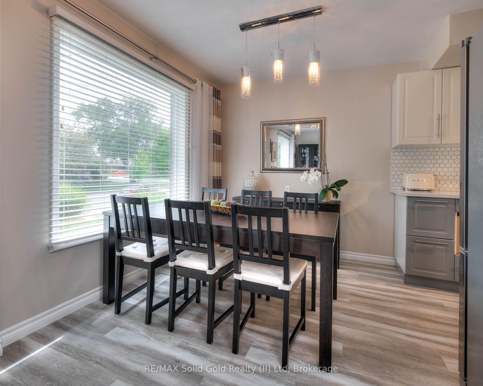 Photo 9 of 232 Kenneth Avenue, Kitchener — HOMEH