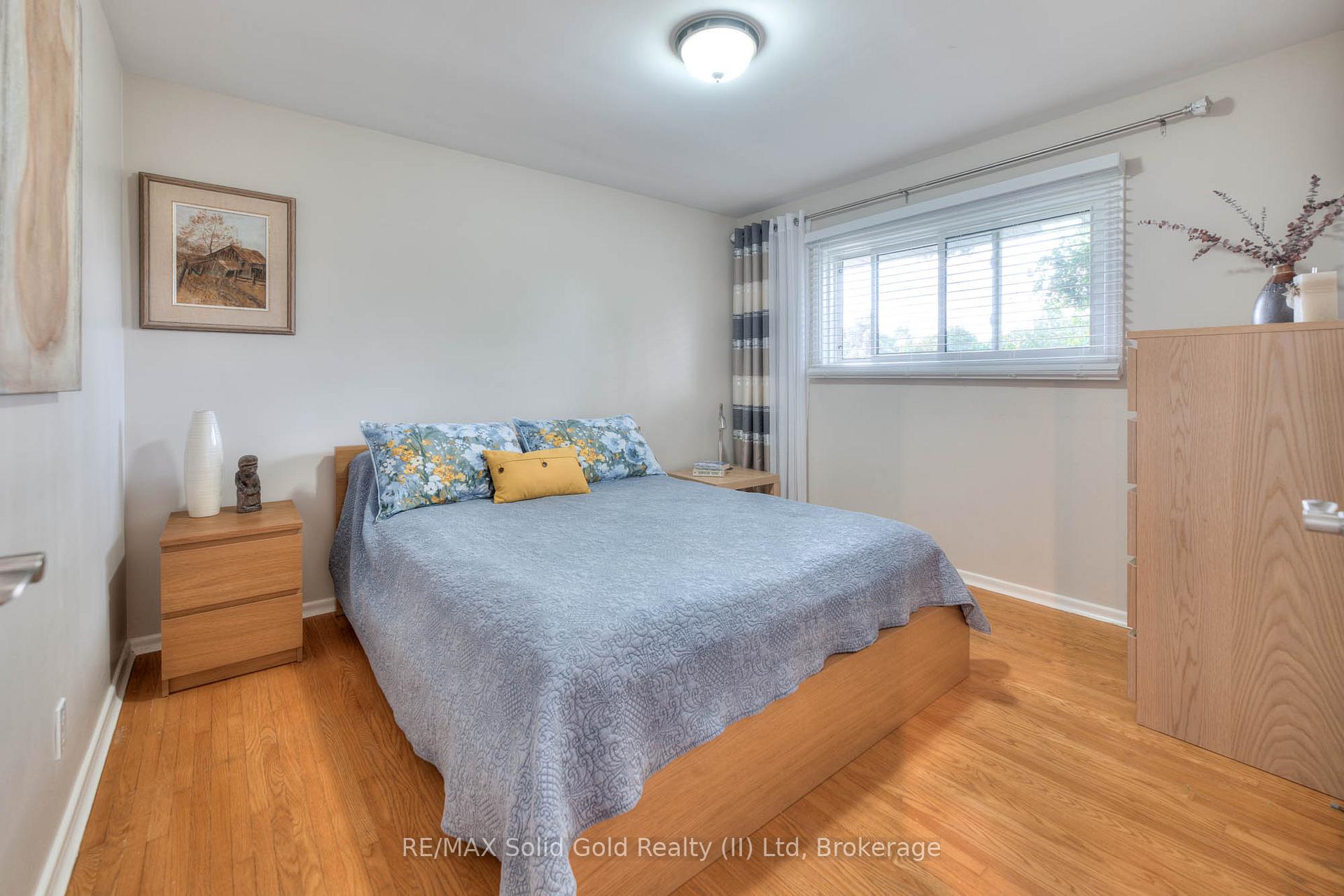 Photo 18 of 232 Kenneth Avenue, Kitchener — HOMEH