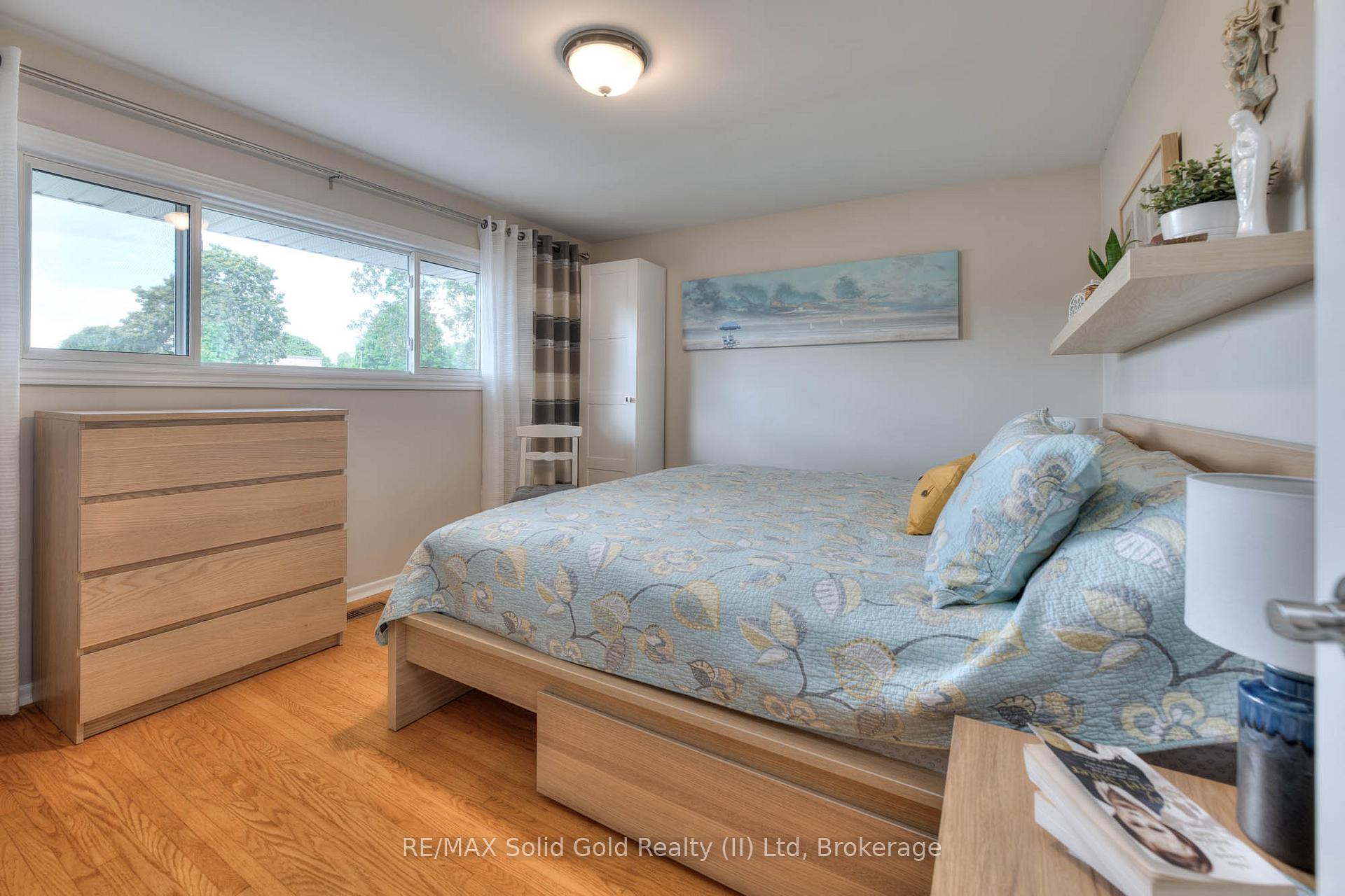 Photo 19 of 232 Kenneth Avenue, Kitchener — HOMEH