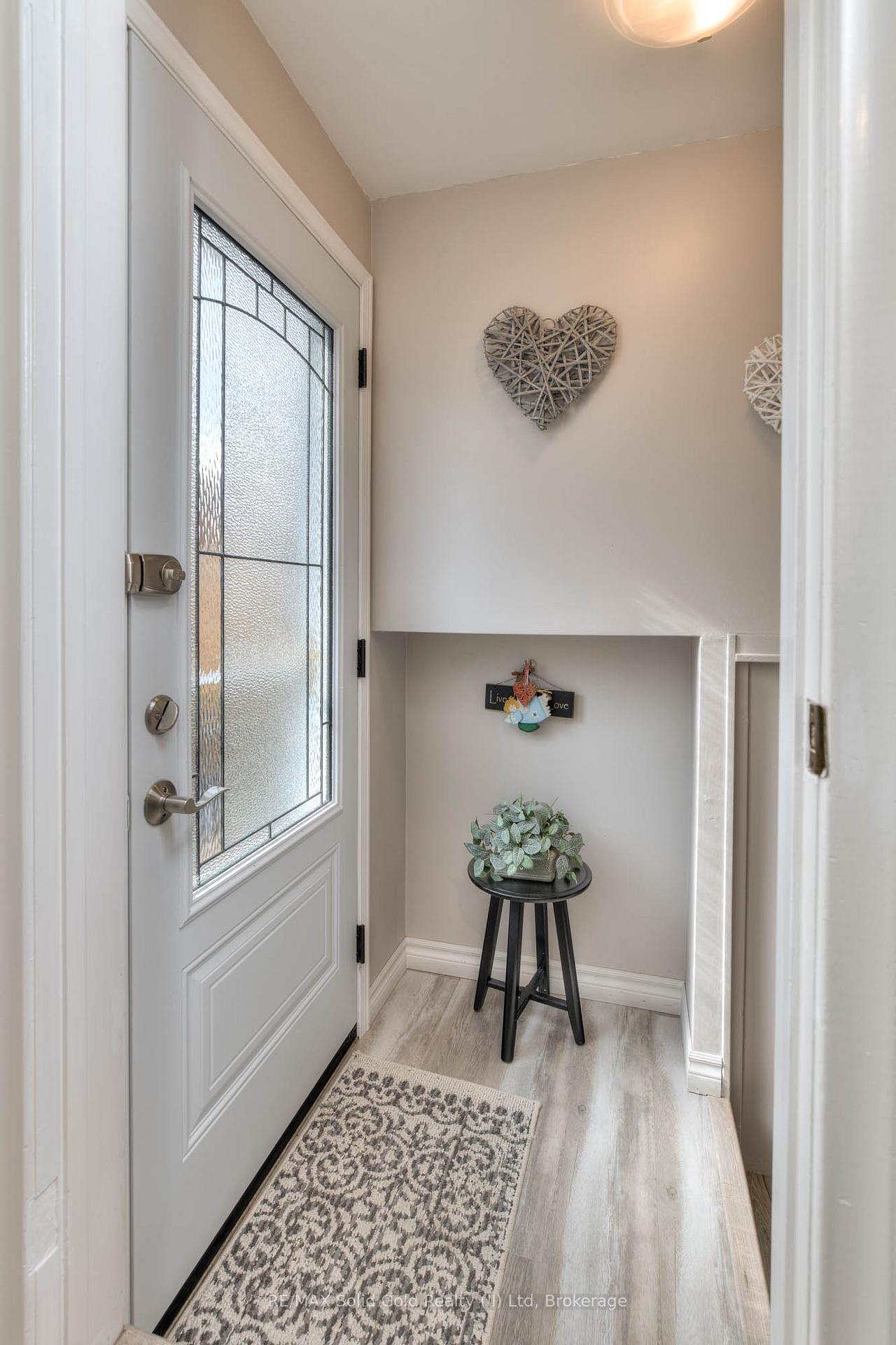 Photo 25 of 232 Kenneth Avenue, Kitchener — HOMEH