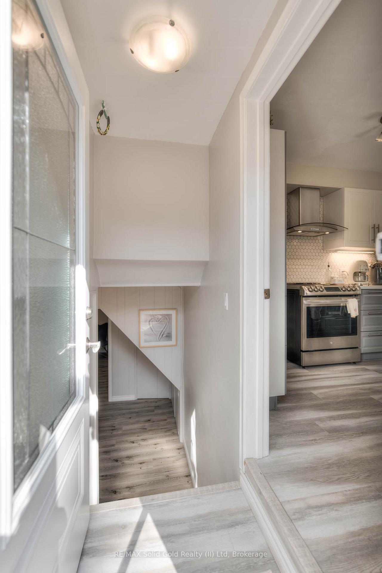 Photo 26 of 232 Kenneth Avenue, Kitchener — HOMEH