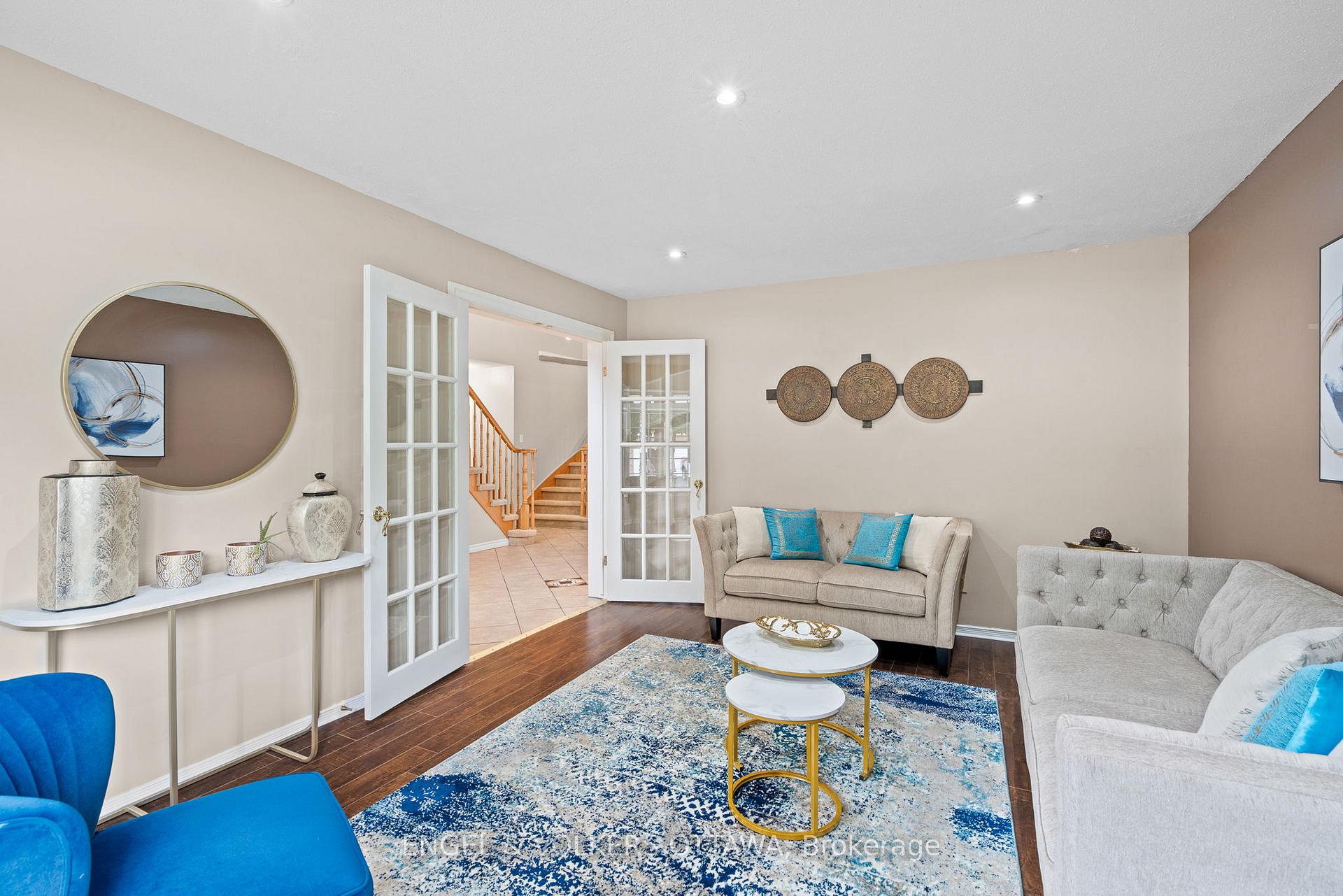 Photo 5 of 4 Collingwood Crescent, Ottawa, Kanata - Morgan's Grant/South March — HOMEH