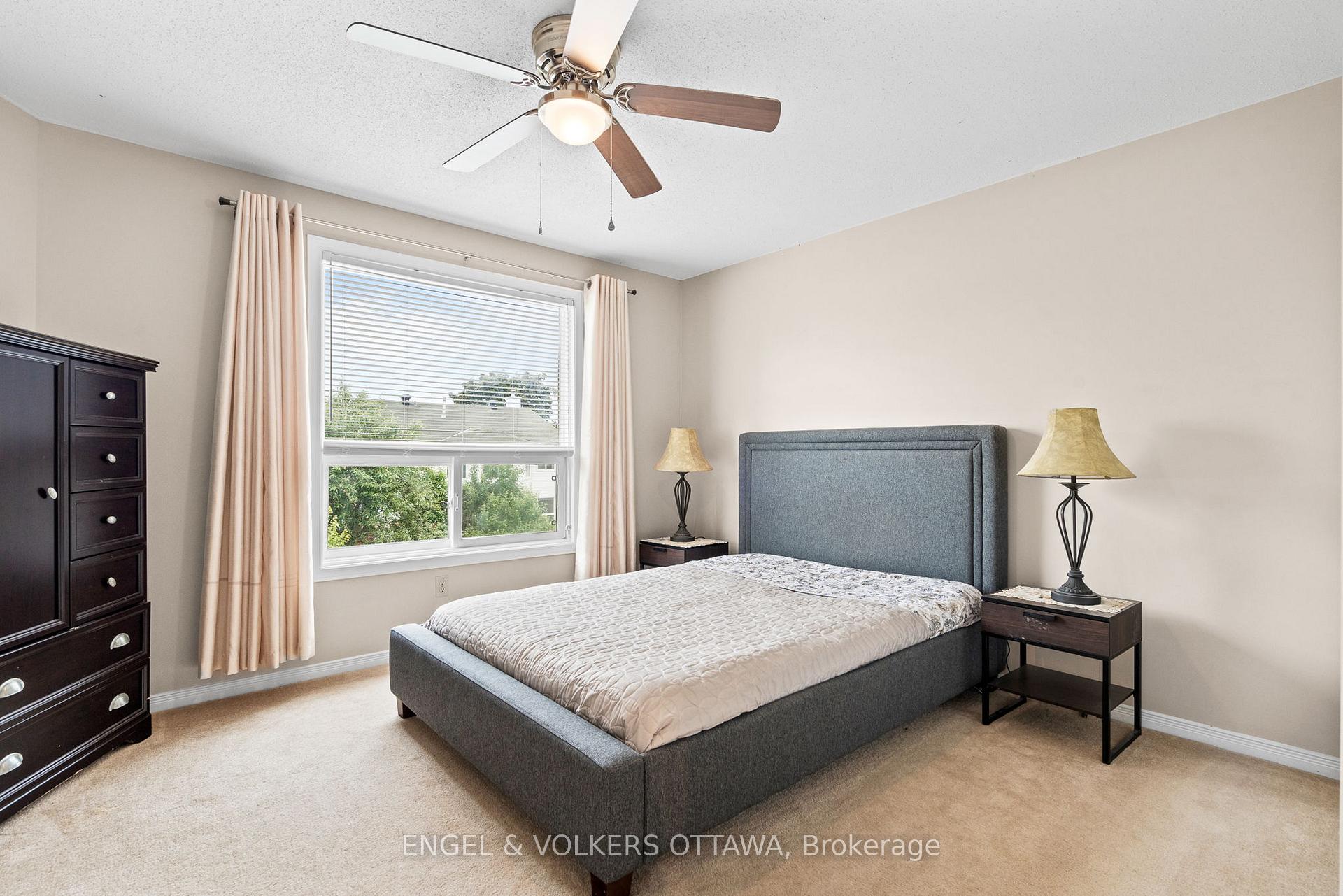 Photo 32 of 4 Collingwood Crescent, Ottawa, Kanata - Morgan's Grant/South March — HOMEH