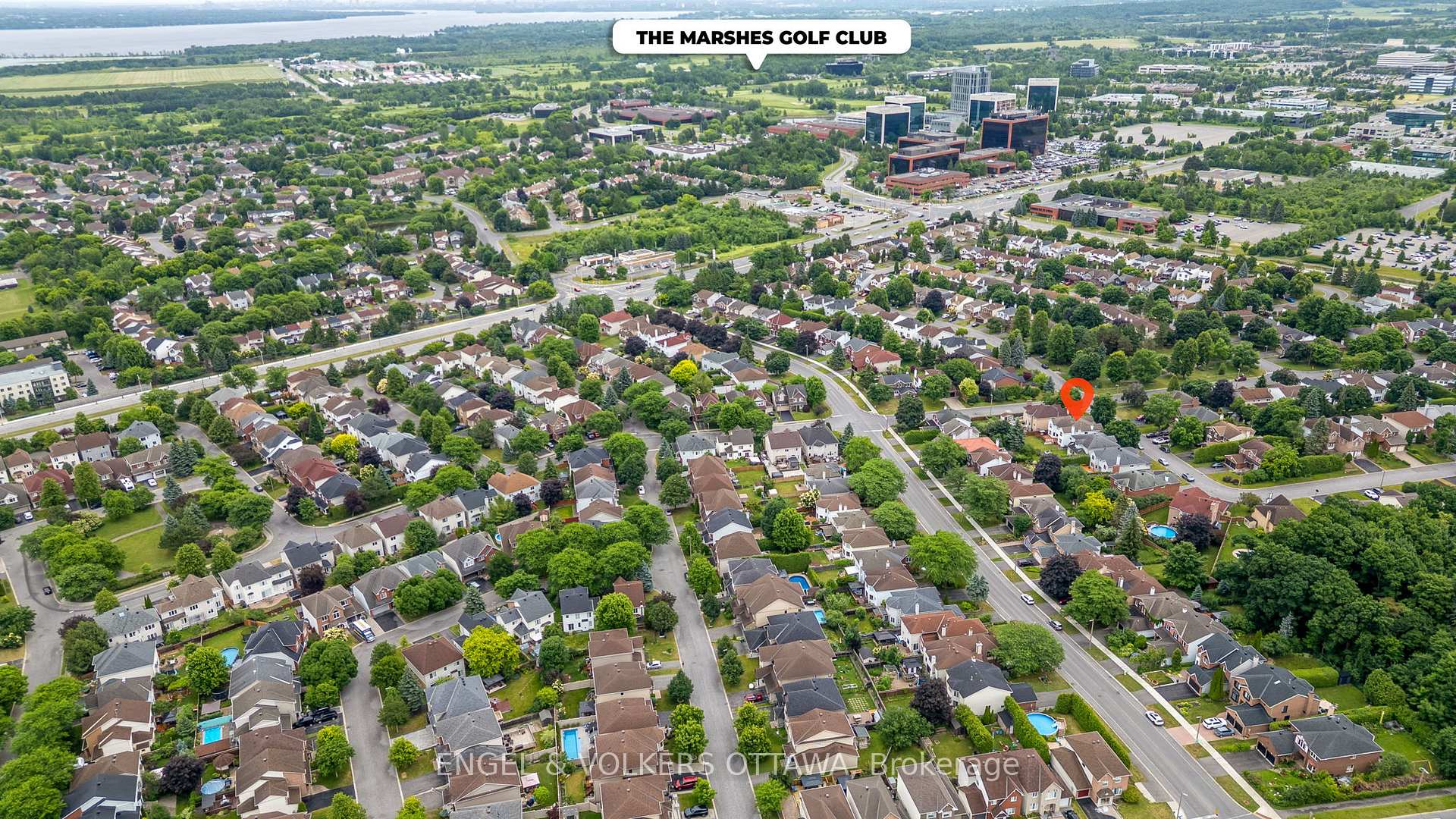 Photo 46 of 4 Collingwood Crescent, Ottawa, Kanata - Morgan's Grant/South March — HOMEH