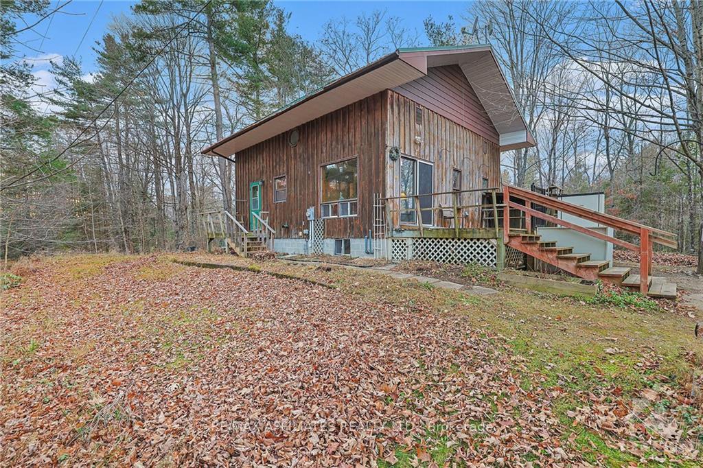 Photo 1 of 593 Sugarbush Way, Lanark Highlands, Lanark Highlands (Dalhousie) Twp — HOMEH