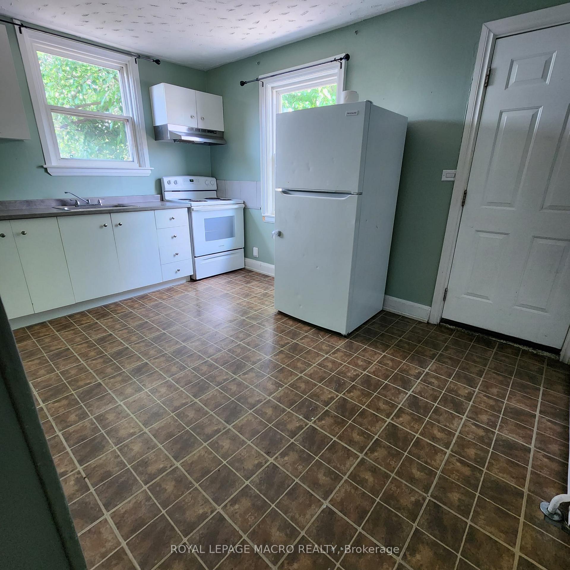 Photo 4 of Unit 202, 1499 Main Street E, Hamilton, Homeside — HOMEH