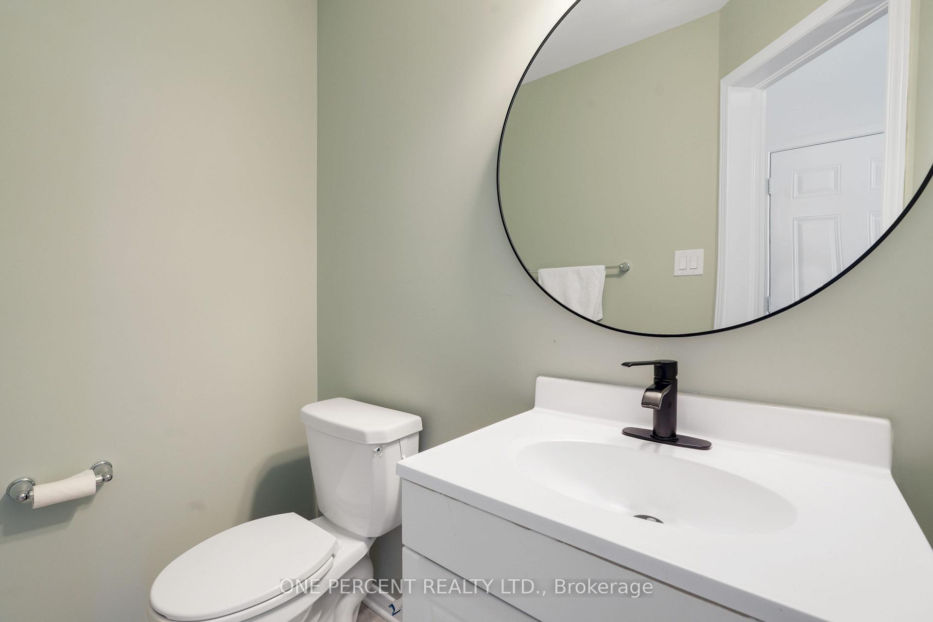 Photo 5 of 225 Losino Crescent, Ottawa, Kanata - Emerald Meadows/Trailwest — HOMEH