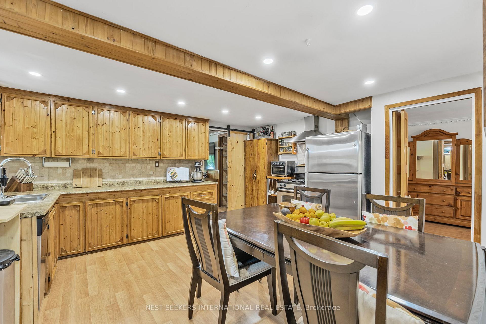 Photo 7 of 1783 Saint Johns Road, Innisfil, Alcona — HOMEH