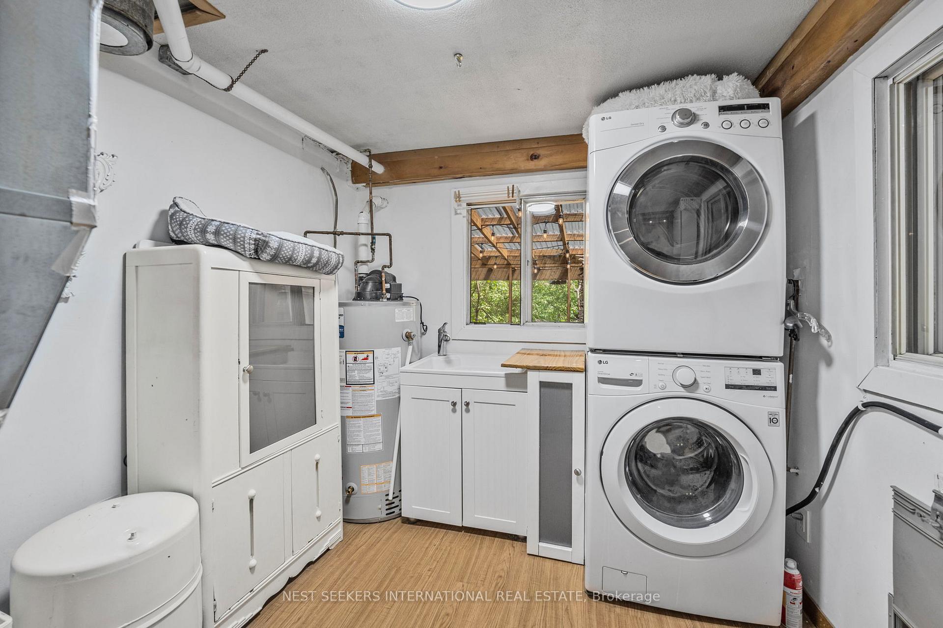 Photo 11 of 1783 Saint Johns Road, Innisfil, Alcona — HOMEH