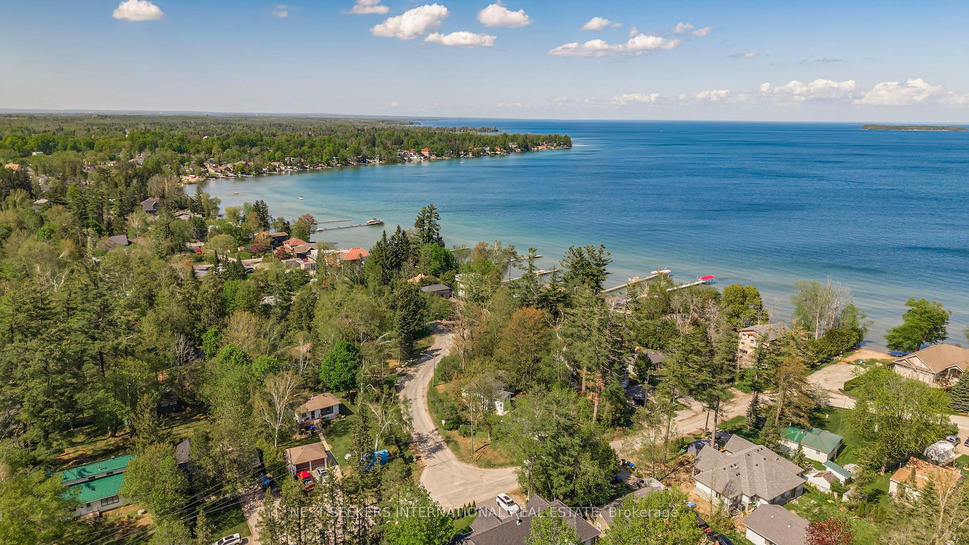 Photo 35 of 1783 Saint Johns Road, Innisfil, Alcona — HOMEH