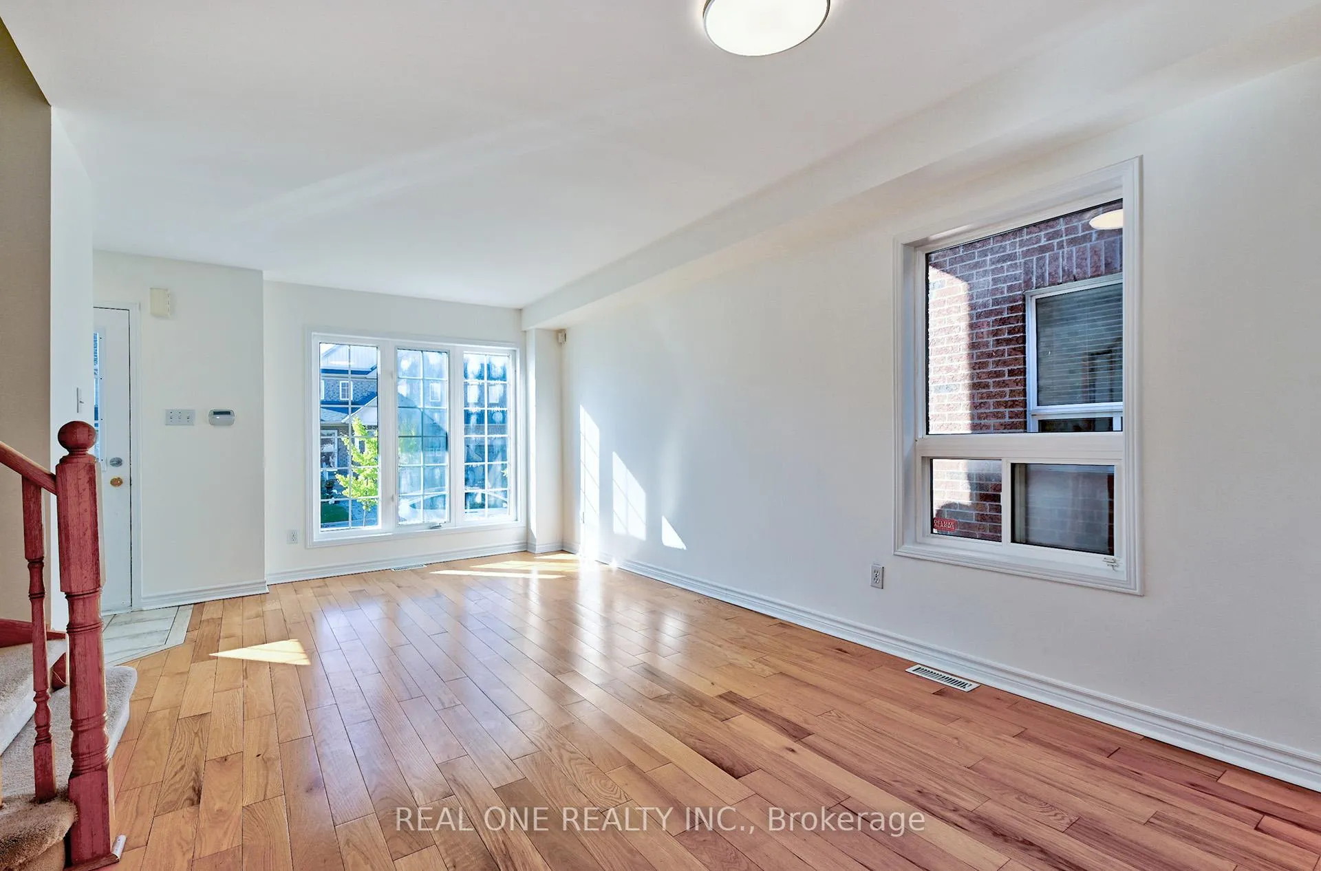 Photo 4 of 177 Fred Mclaren Boulevard, Markham, Wismer — HOMEH