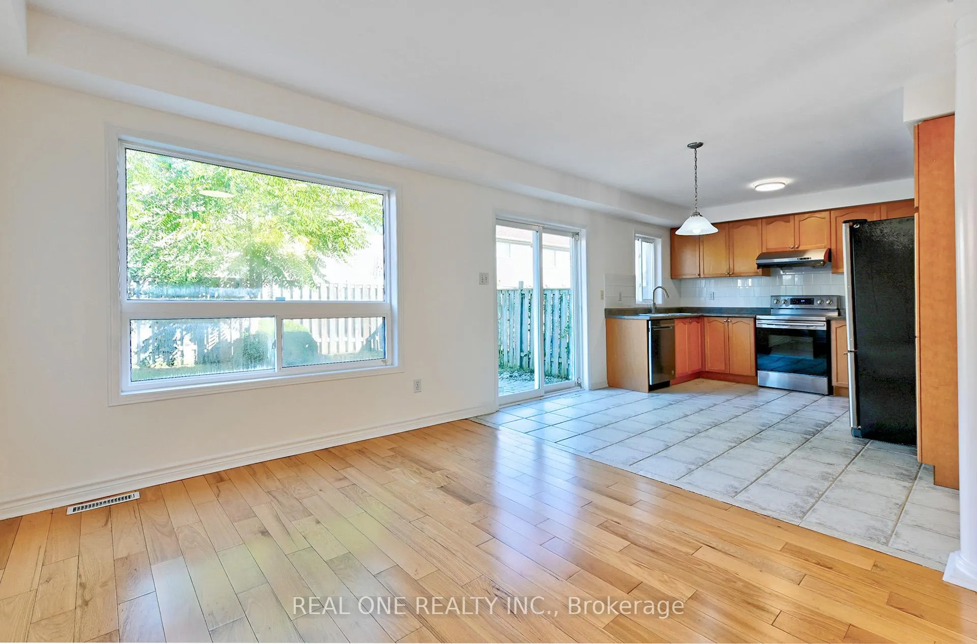 Photo 9 of 177 Fred Mclaren Boulevard, Markham, Wismer — HOMEH