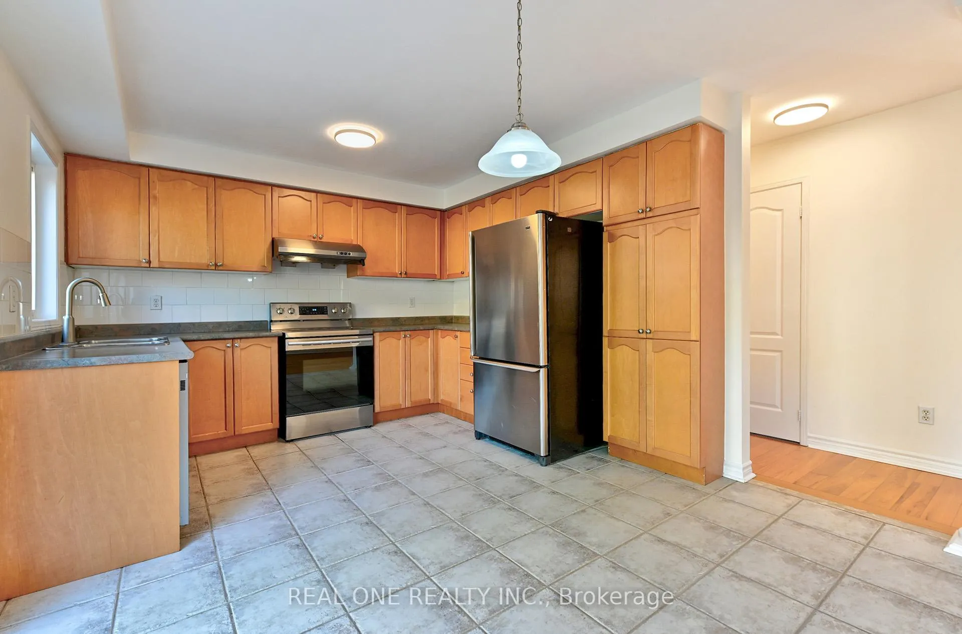 Photo 10 of 177 Fred Mclaren Boulevard, Markham, Wismer — HOMEH