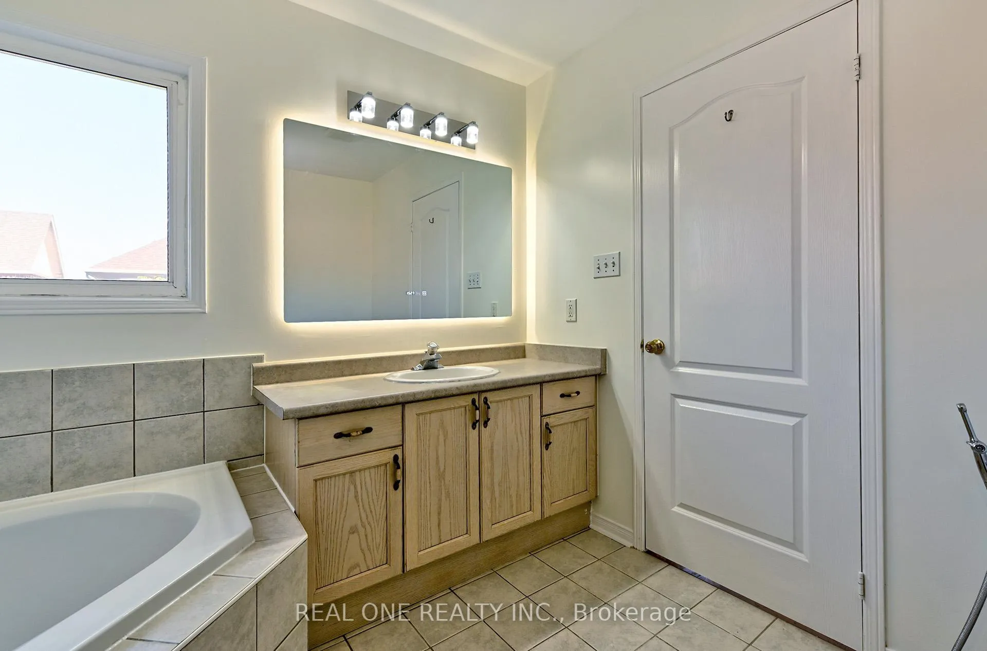 Photo 22 of 177 Fred Mclaren Boulevard, Markham, Wismer — HOMEH