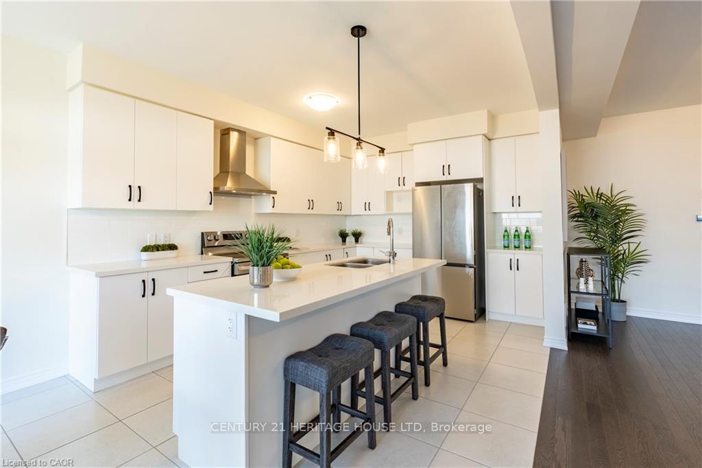 Photo 21 of 281 Broadacre Drive, Kitchener — HOMEH