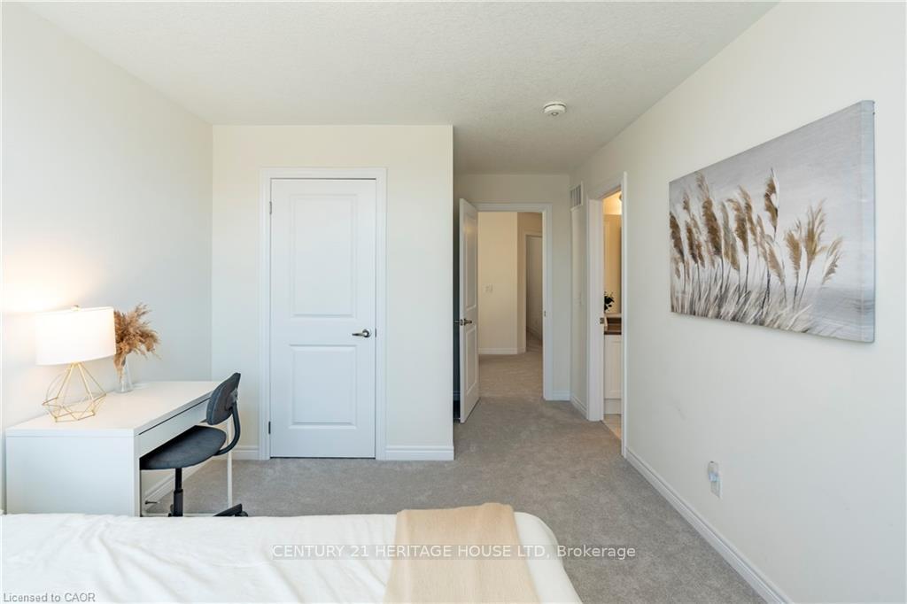 Photo 26 of 281 Broadacre Drive, Kitchener — HOMEH