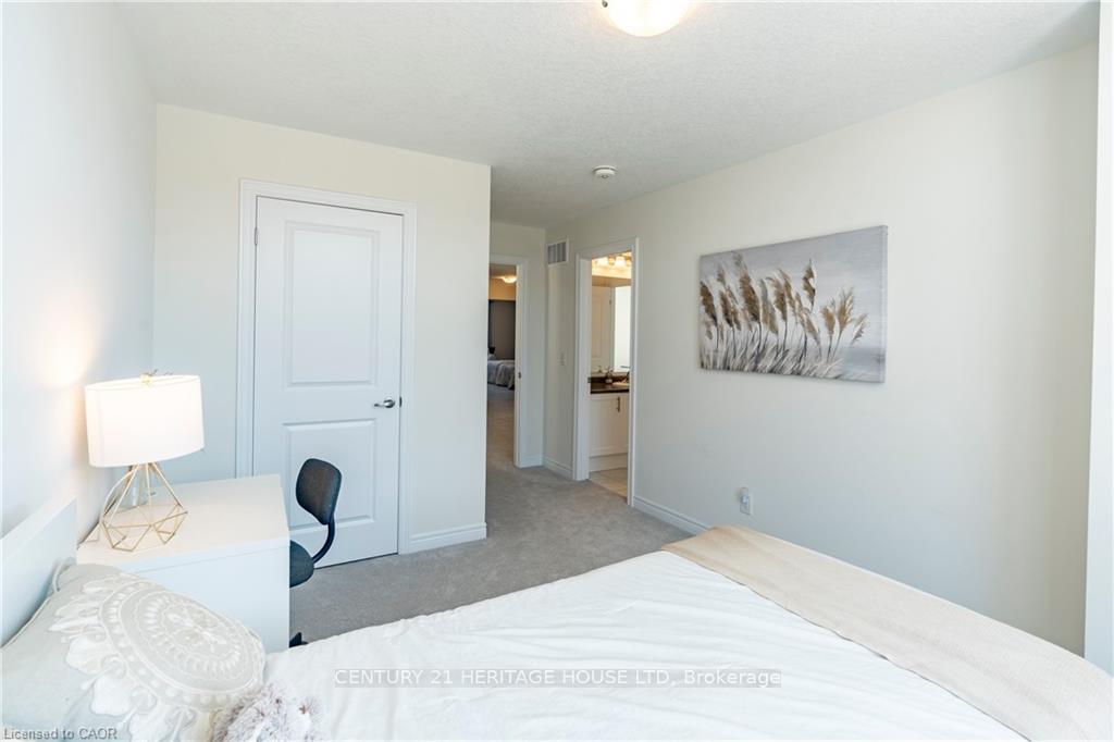 Photo 27 of 281 Broadacre Drive, Kitchener — HOMEH