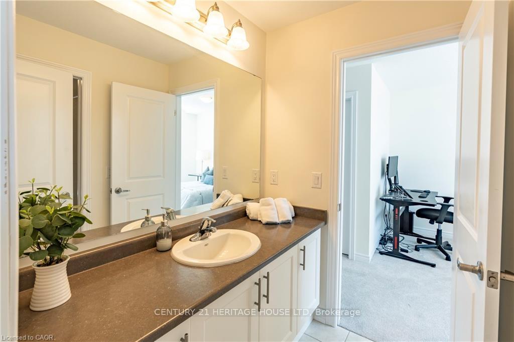 Photo 28 of 281 Broadacre Drive, Kitchener — HOMEH