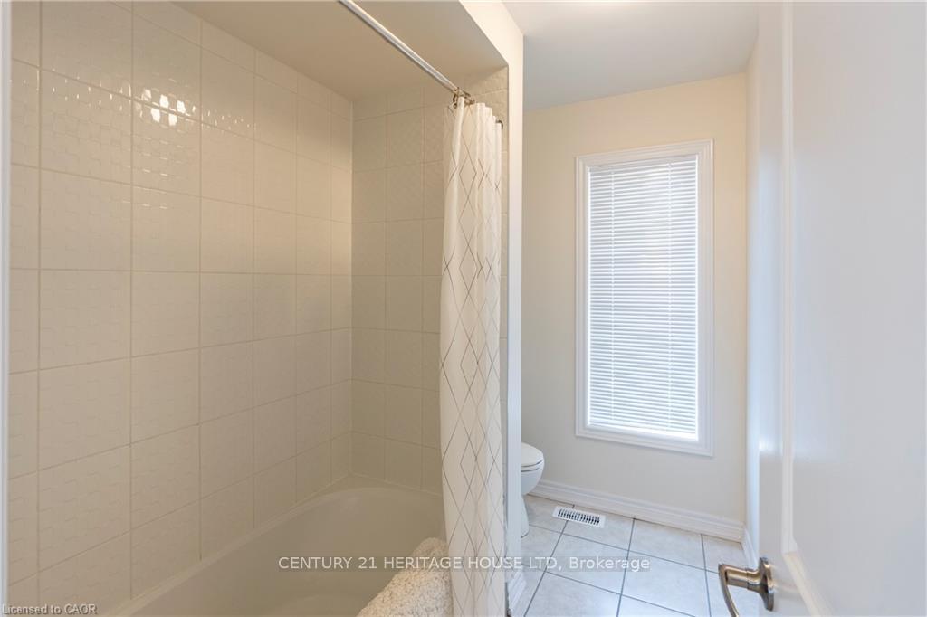Photo 29 of 281 Broadacre Drive, Kitchener — HOMEH