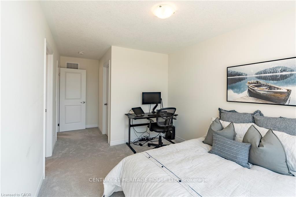 Photo 31 of 281 Broadacre Drive, Kitchener — HOMEH
