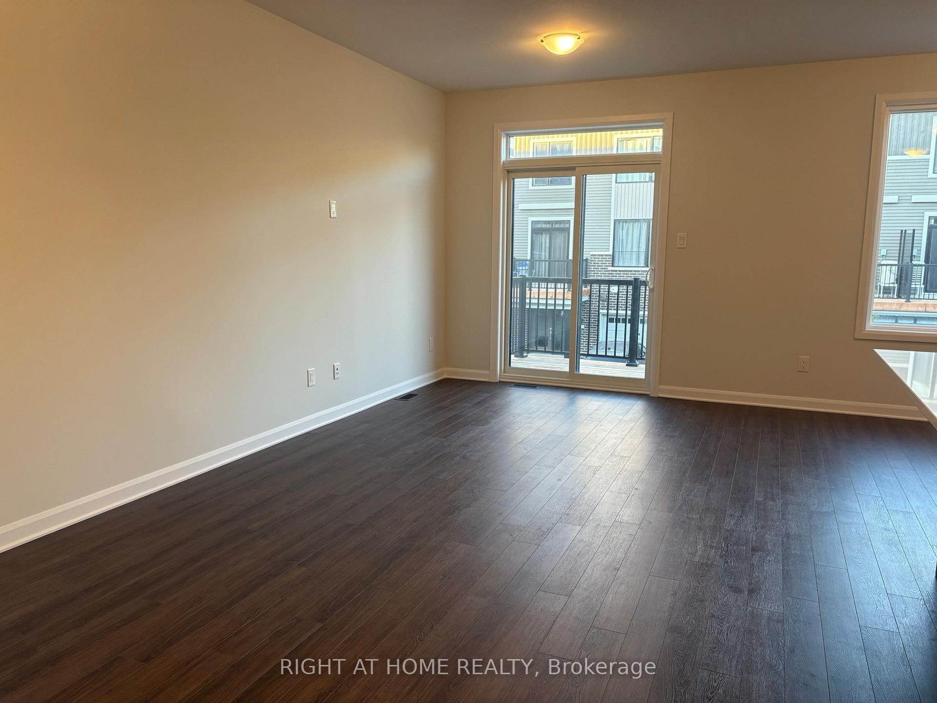 Photo 7 of 409 Silverberry Private, Ottawa, Kanata - Kanata Lakes/Heritage Hills — HOMEH