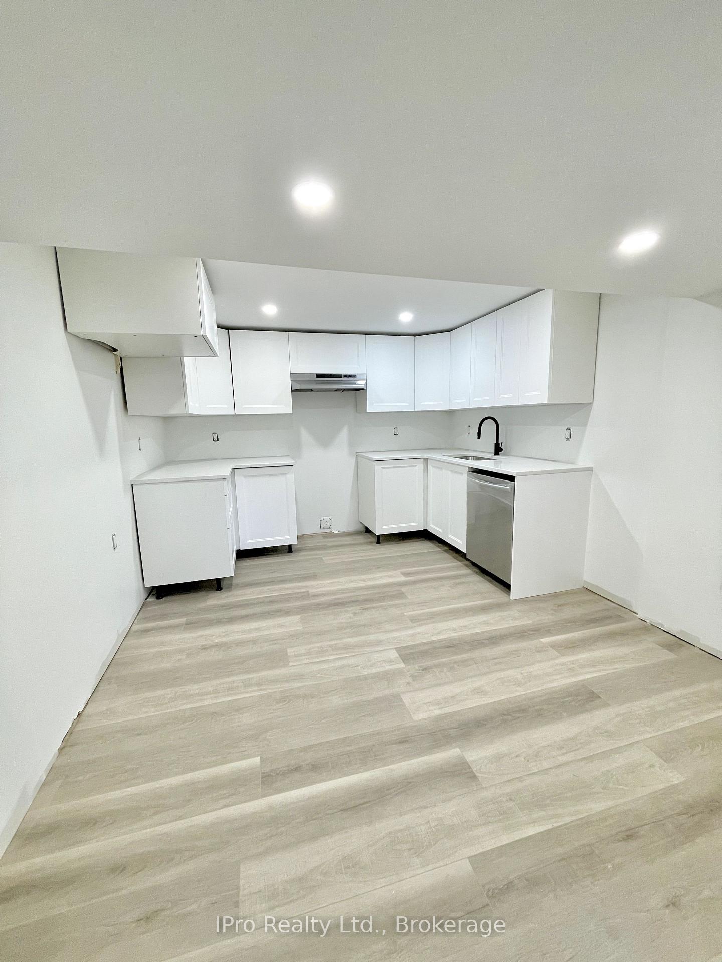 Photo 1 of Unit Basement, 303 Stonybrook Drive, Kitchener — HOMEH
